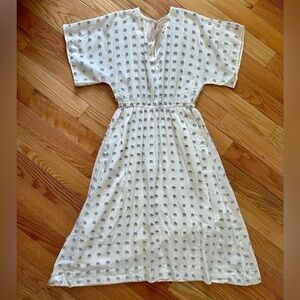 Lou & Grey Textured Dot Midi Dress ✨